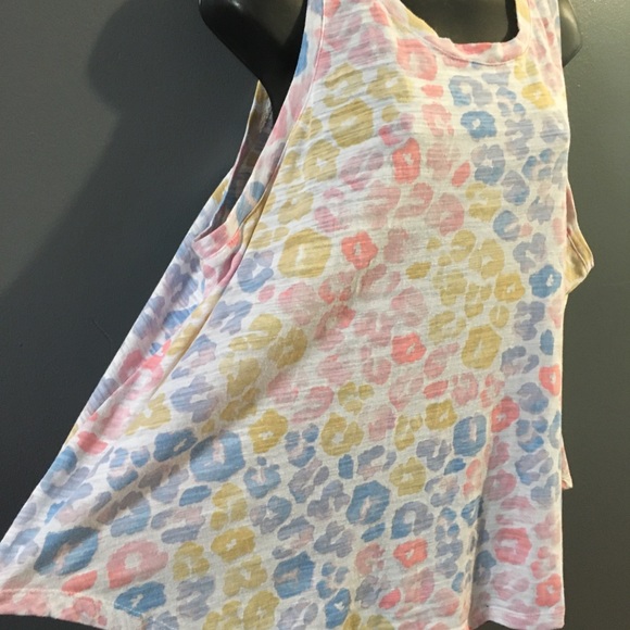 Loose fitted Pajama sleeveless colored Cheetah print size Large - Picture 4 of 8